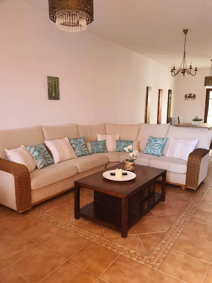 Casa Nuestra Villa Cotillo 0*,